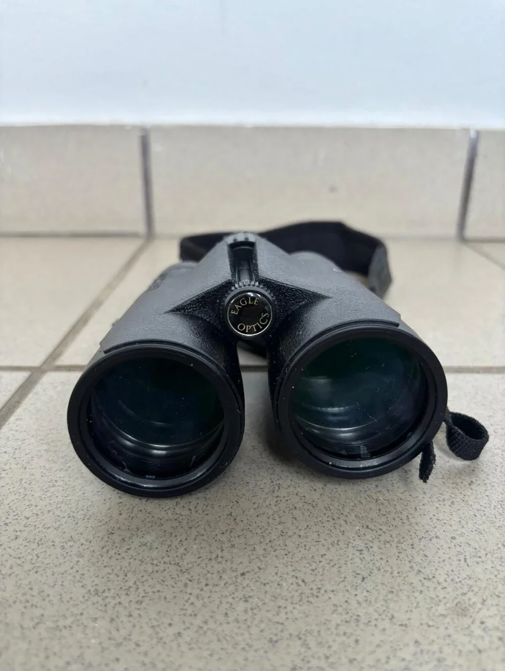 Eagle Optics Denali 8x42 Waterproof Fogproof Binoculars w/ Case Strap